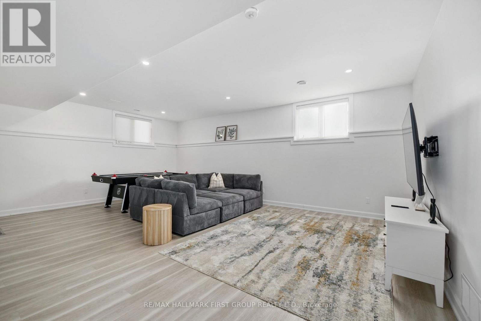21 HOPE STREET NORTH Image 22