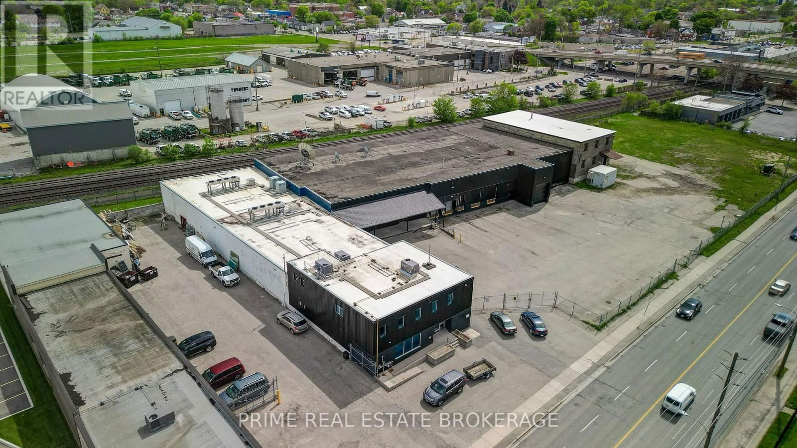 675 YORK STREET Image 1