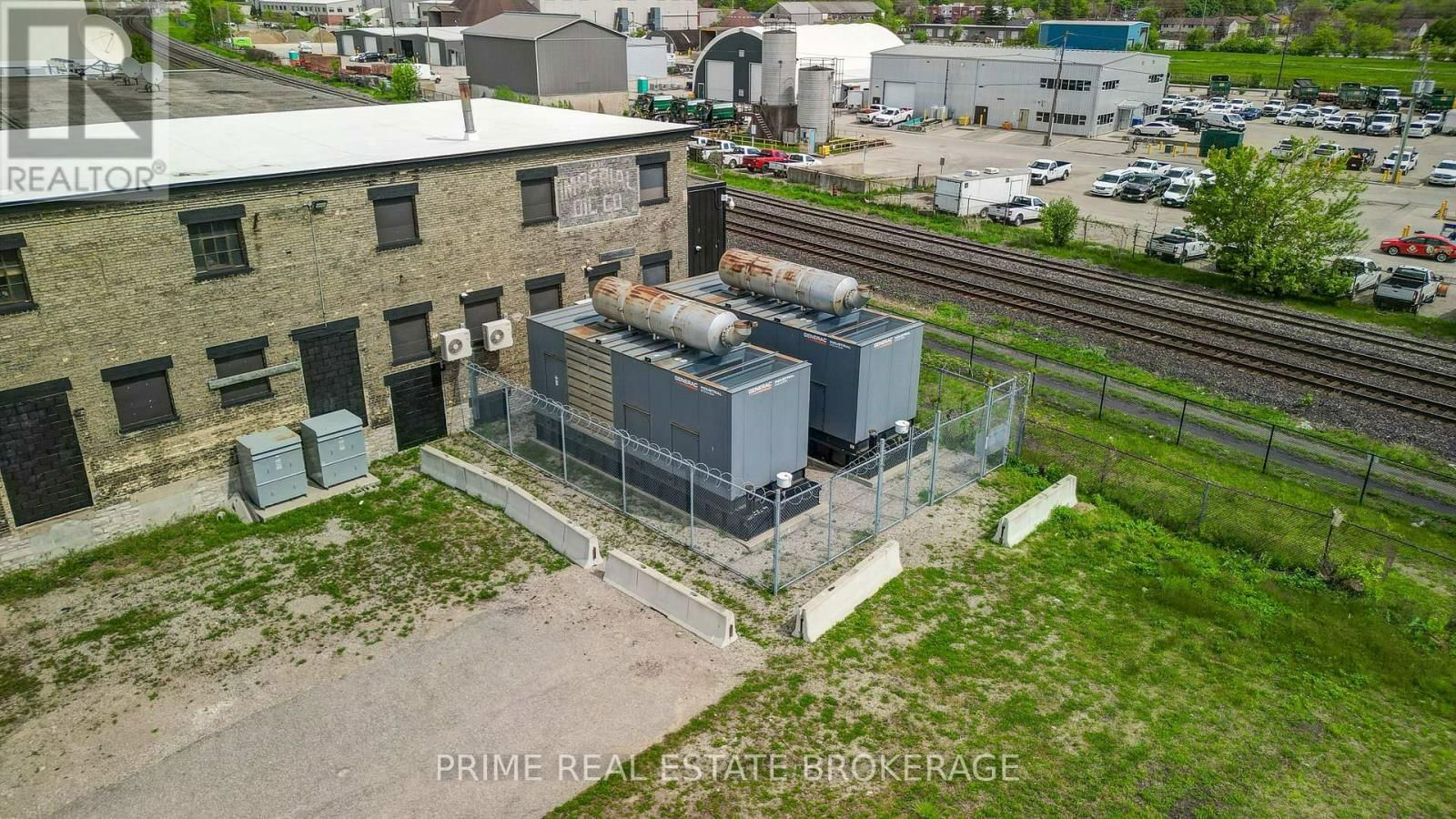 675 YORK STREET Image 4