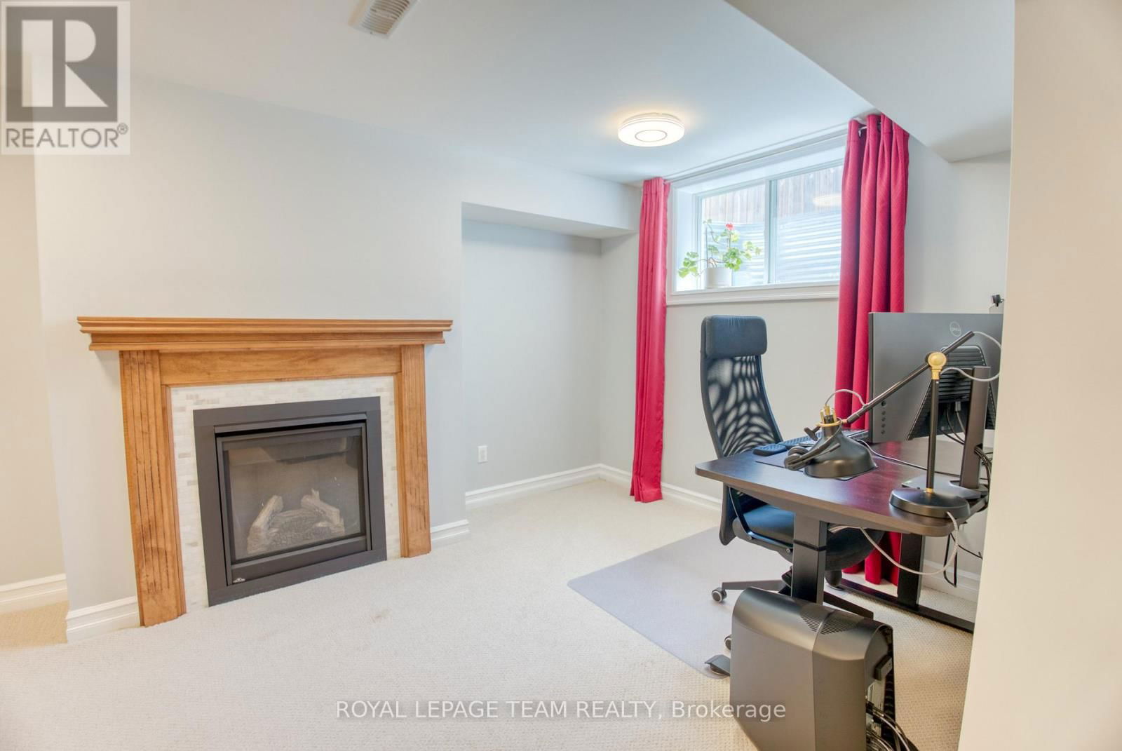 102 HELEN RAPP WAY Image 34