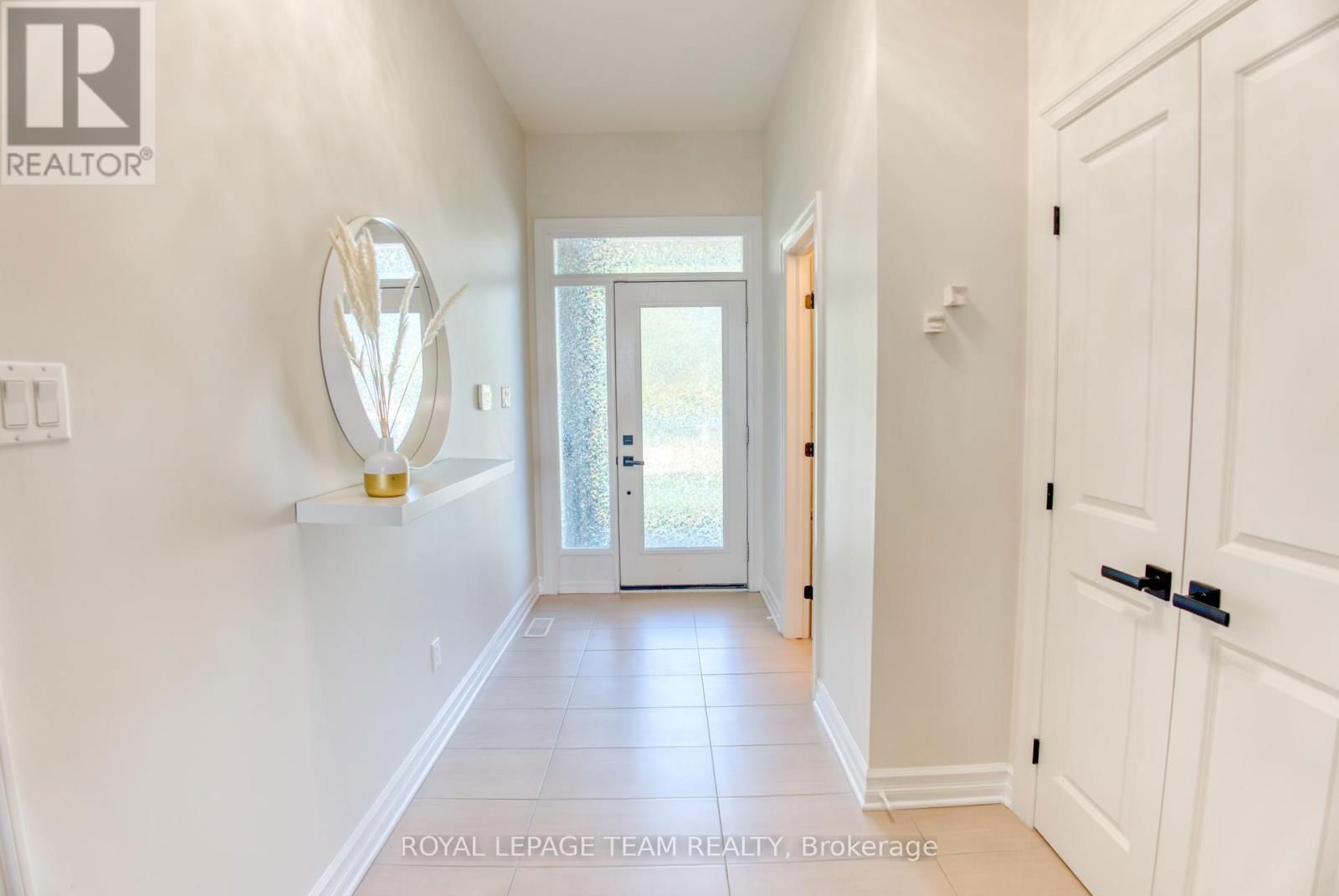 102 HELEN RAPP WAY Image 6