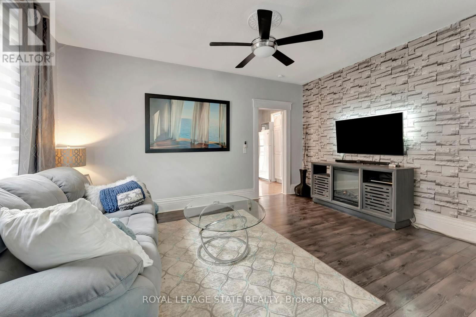 237 MARLBOROUGH STREET Image 27