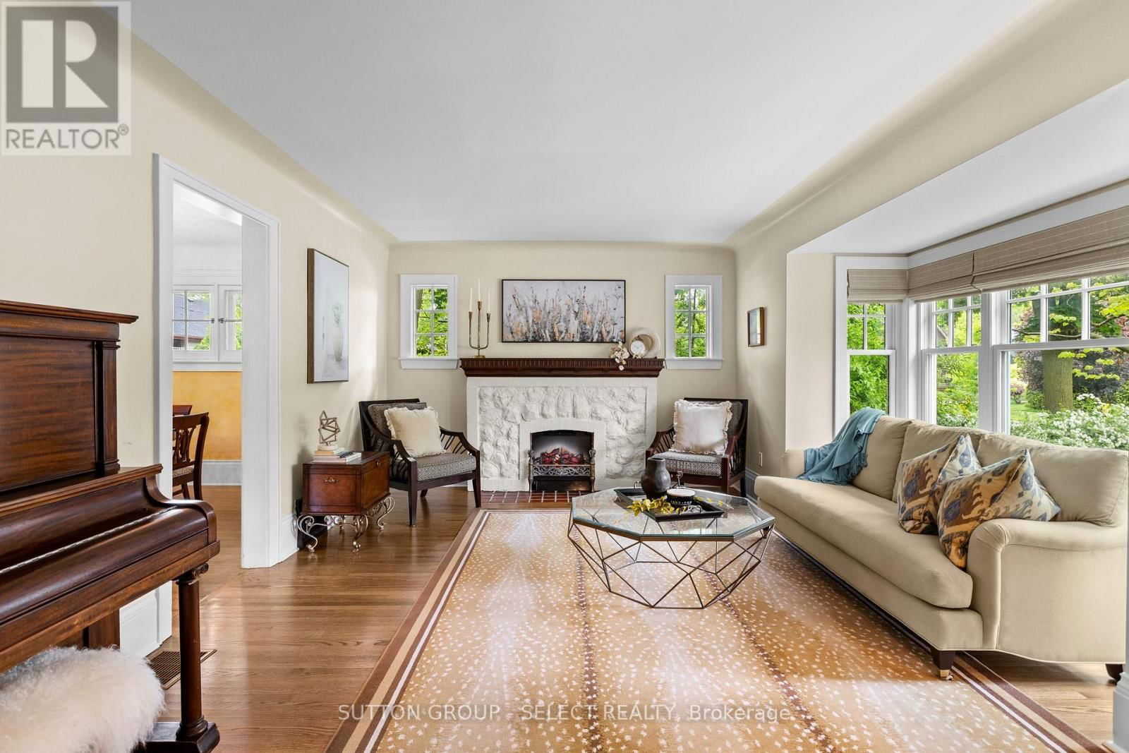 391 REGENT STREET Image 17