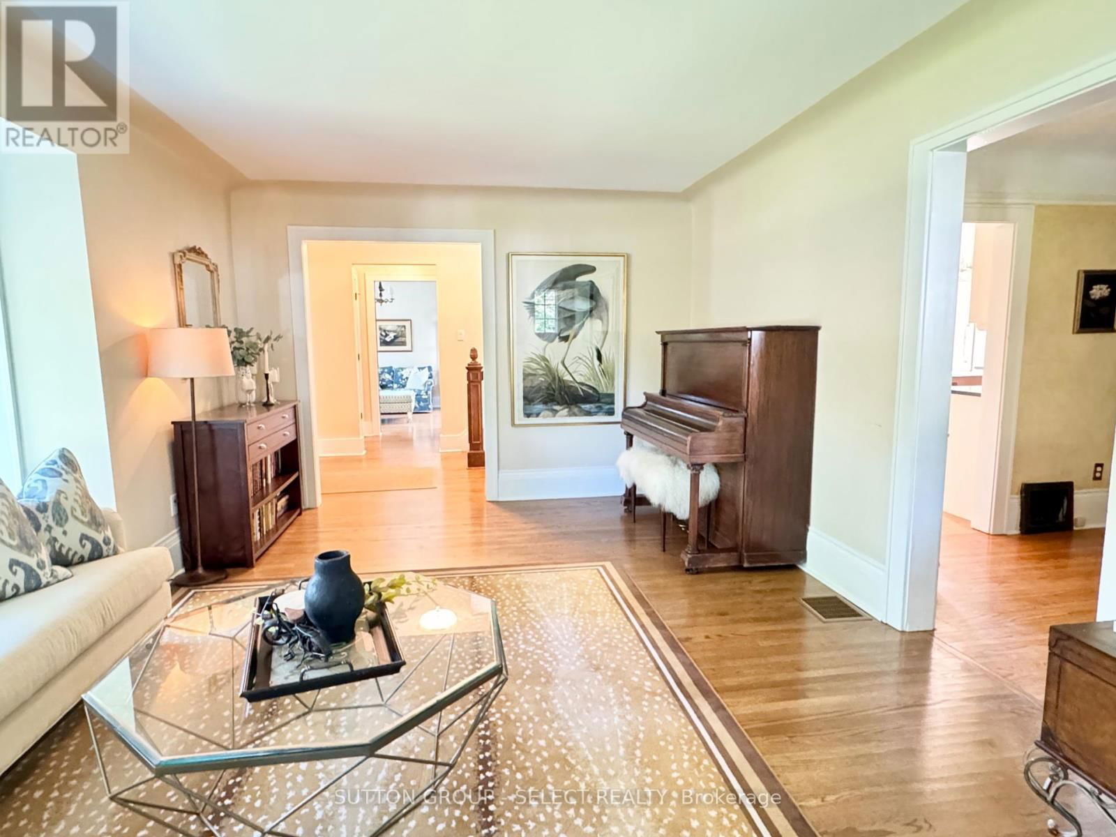 391 REGENT STREET Image 19