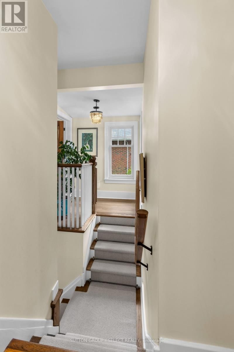 391 REGENT STREET Image 26