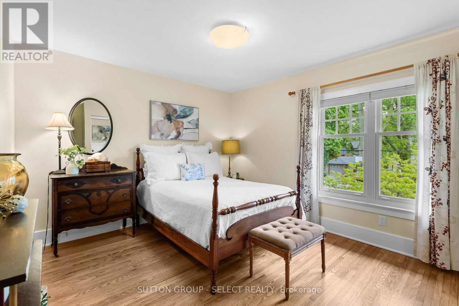 391 REGENT STREET Image 39