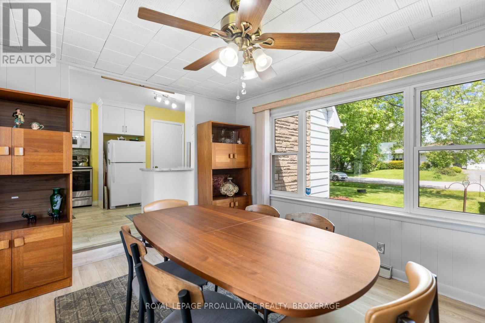 1761 FLOYD AVENUE Image 16