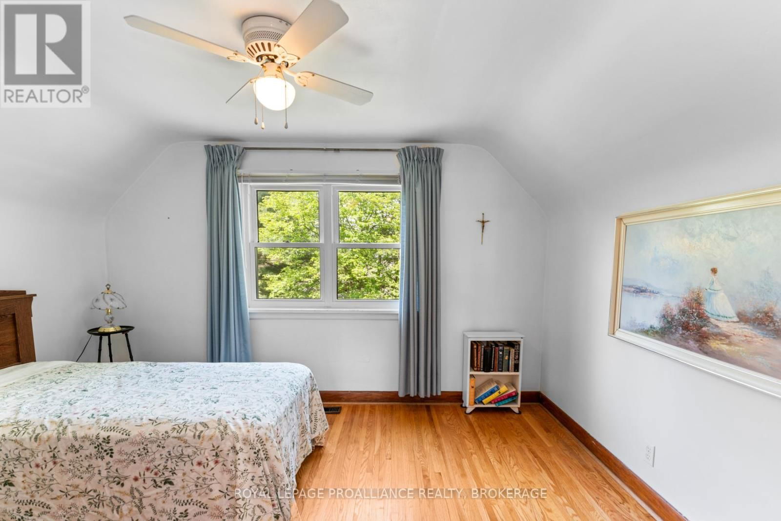 1761 FLOYD AVENUE Image 24