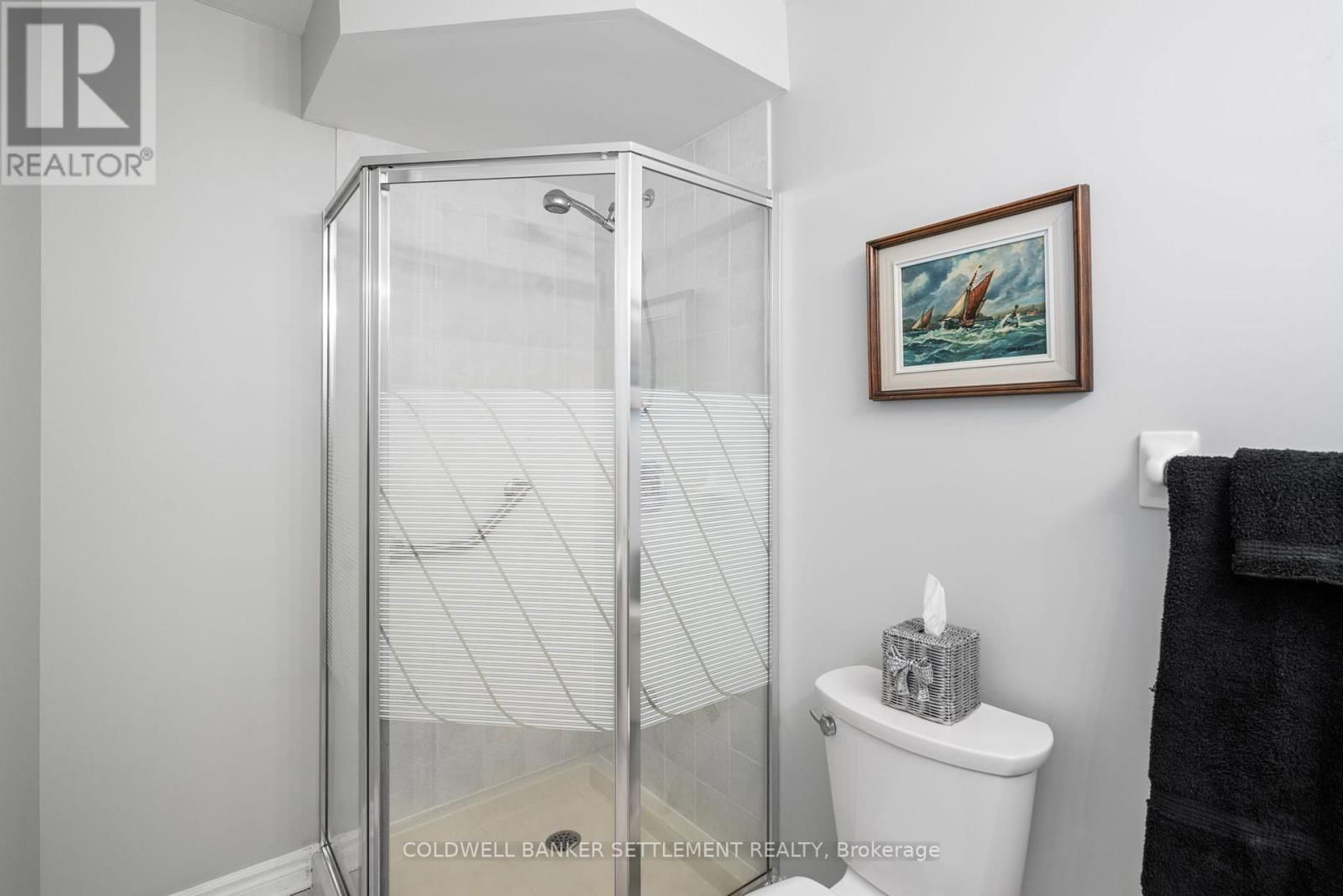 80 DECARIA BOULEVARD Image 35