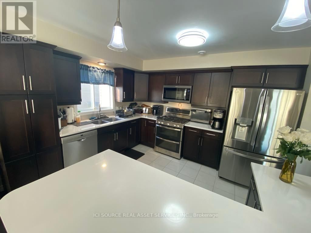 14 FIELDSTONE DRIVE Image 11
