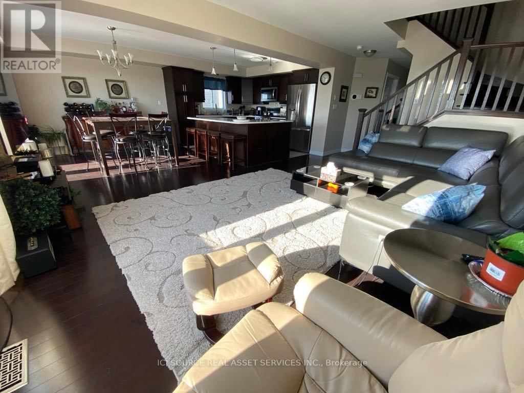 14 FIELDSTONE DRIVE Image 7