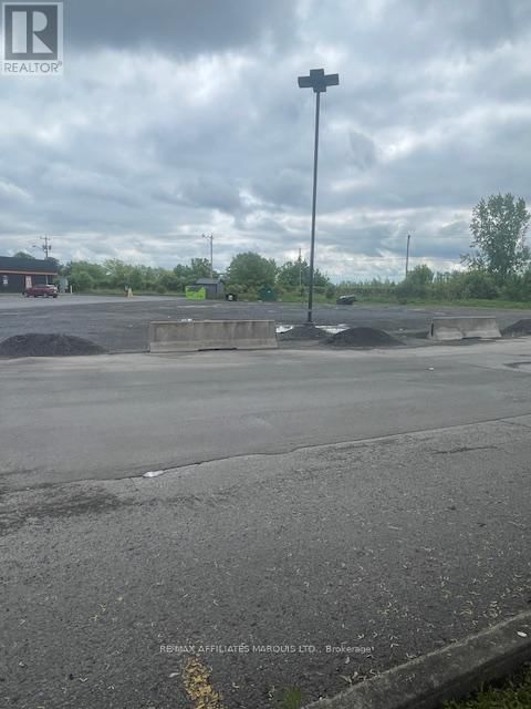700 BROOKDALE AVENUE SOUTH Image 2