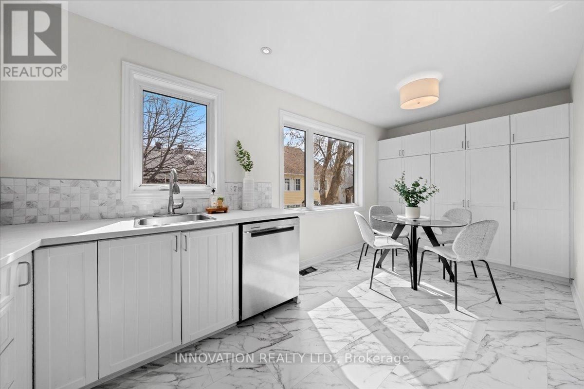 B - 36 DUFFERIN ROAD Image 9