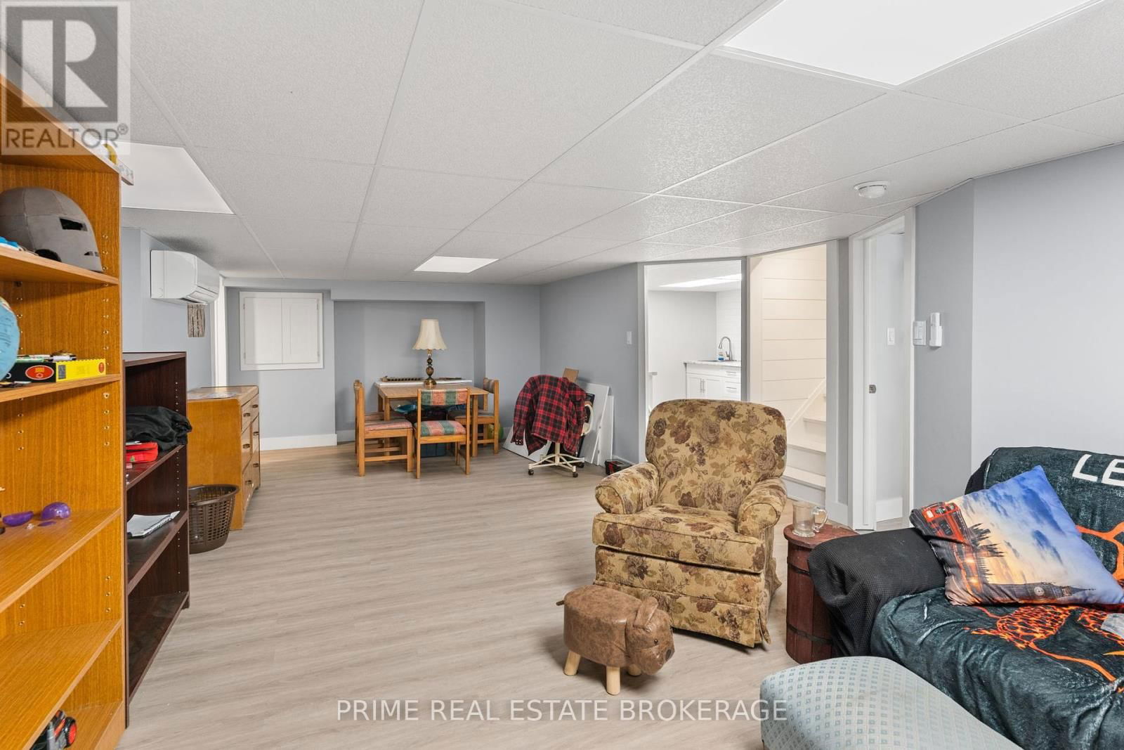 34 ONTARIO STREET SOUTH Image 30