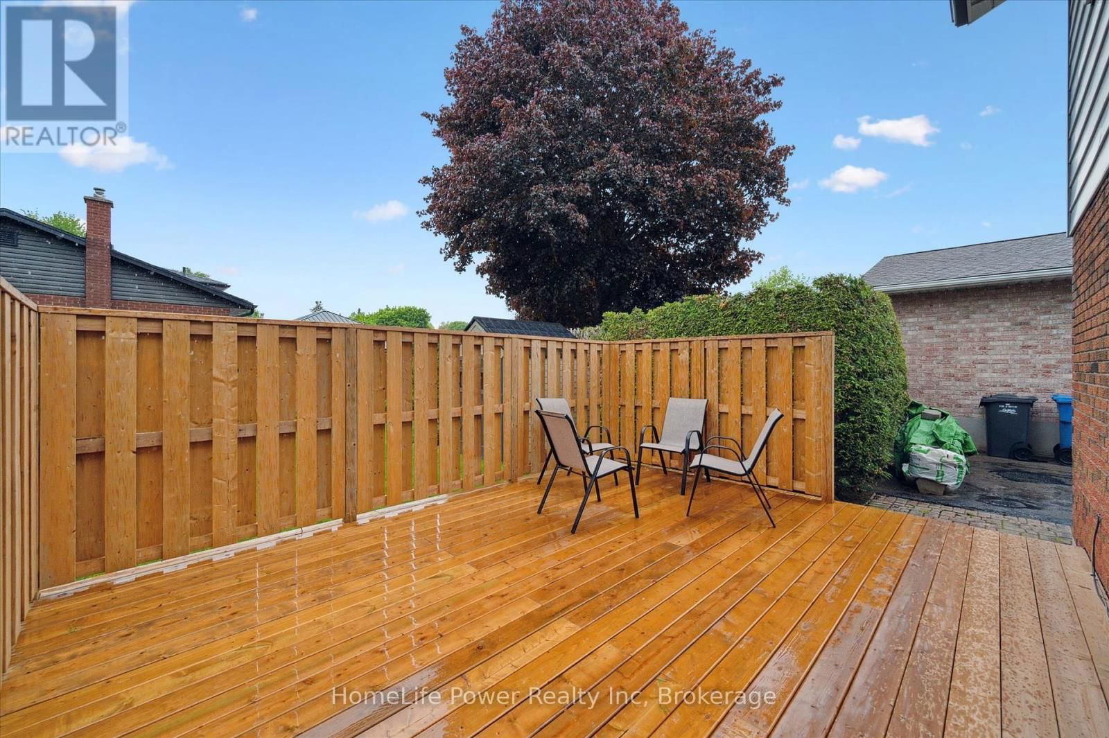 36 SANDERSON DRIVE Image 30