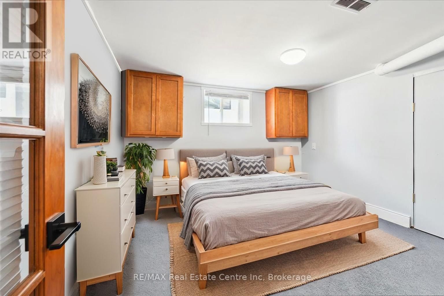 15 JARVIS STREET Image 14
