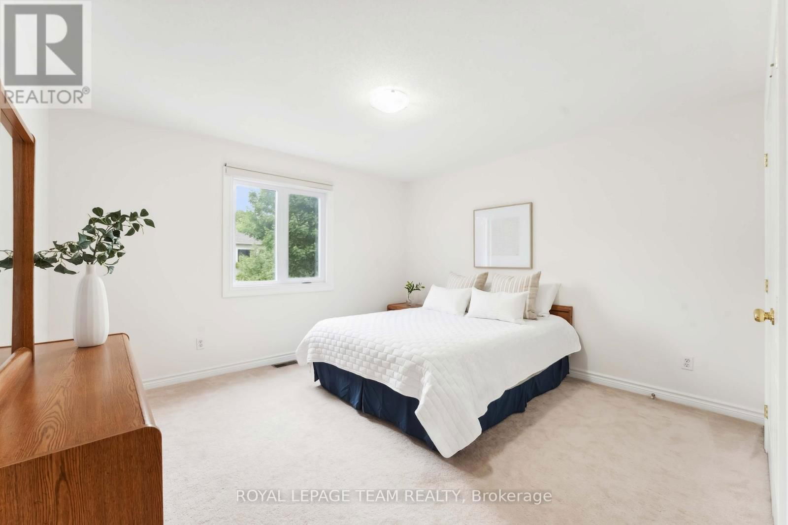 39 VERMONT AVENUE Image 32