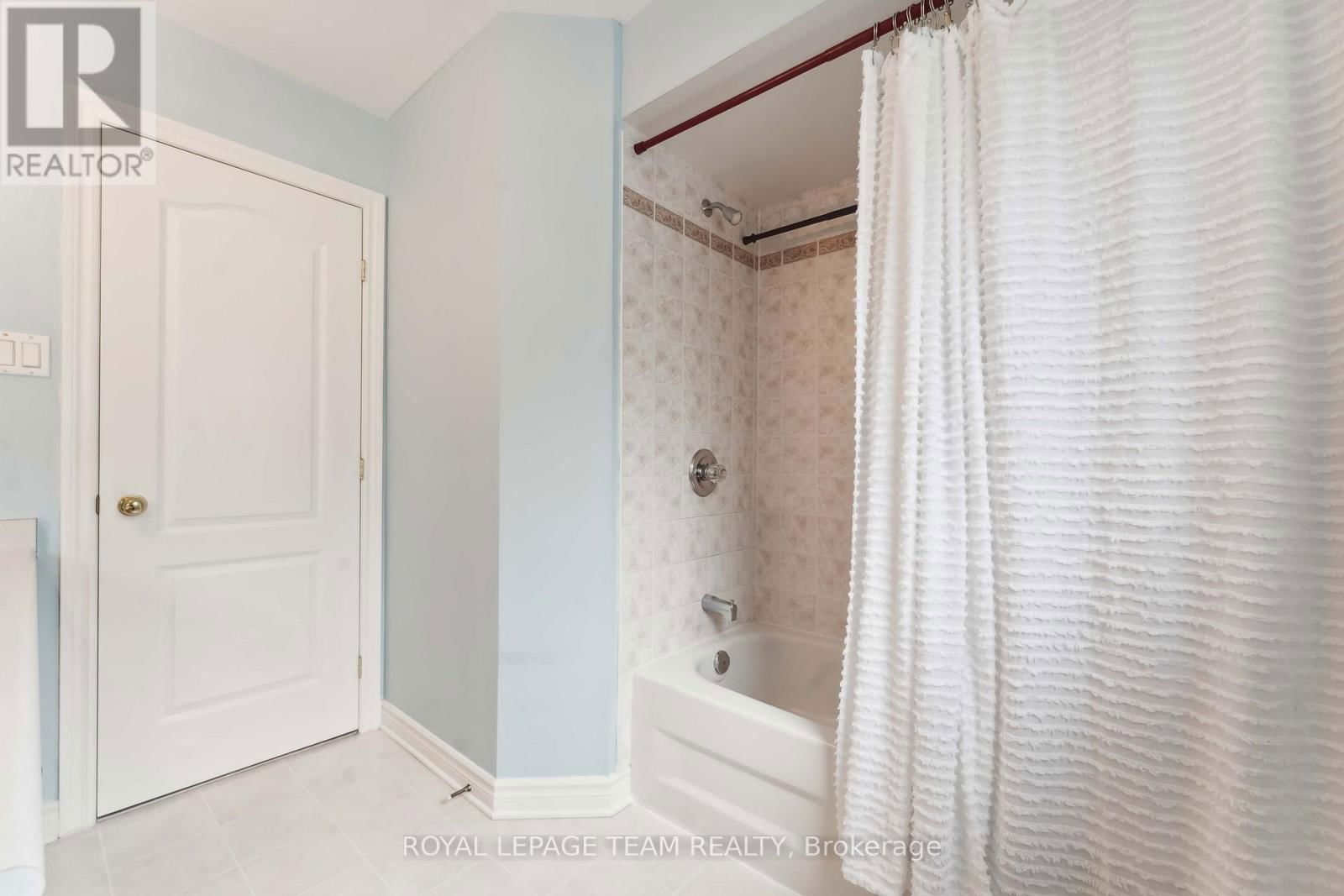 39 VERMONT AVENUE Image 35