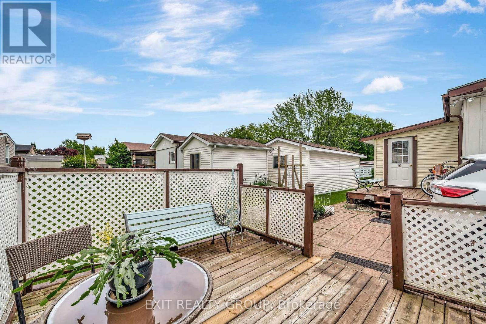 16 BLUEJAY LANE Image 17