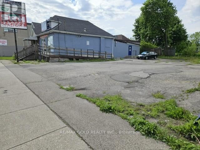 1230 BARTON STREET EAST Image 3