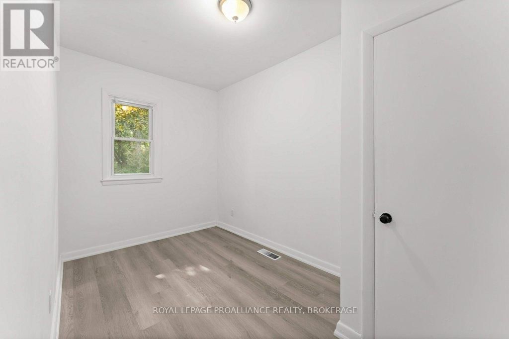 468-470 VICTORIA STREET Image 20