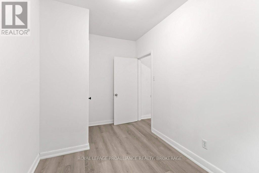 468-470 VICTORIA STREET Image 21