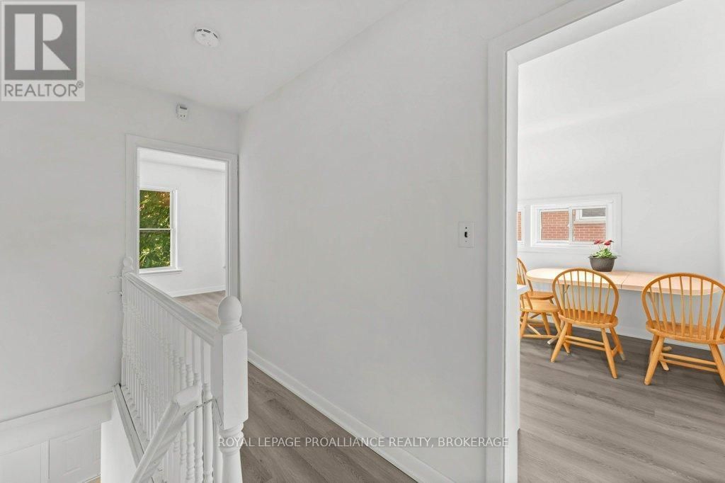 468-470 VICTORIA STREET Image 23