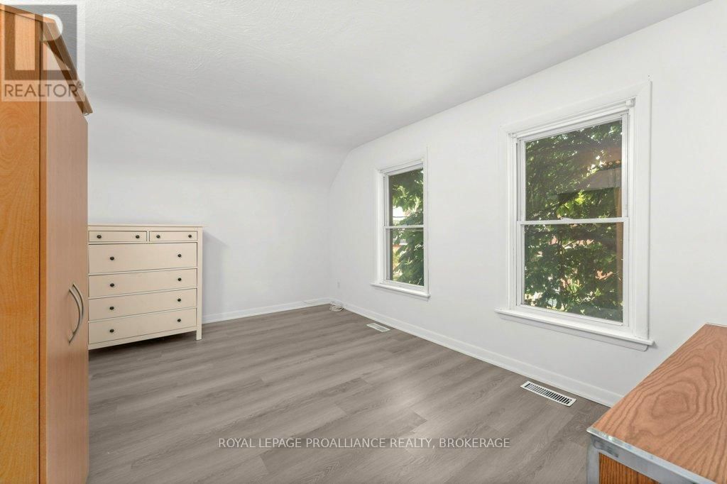 468-470 VICTORIA STREET Image 26