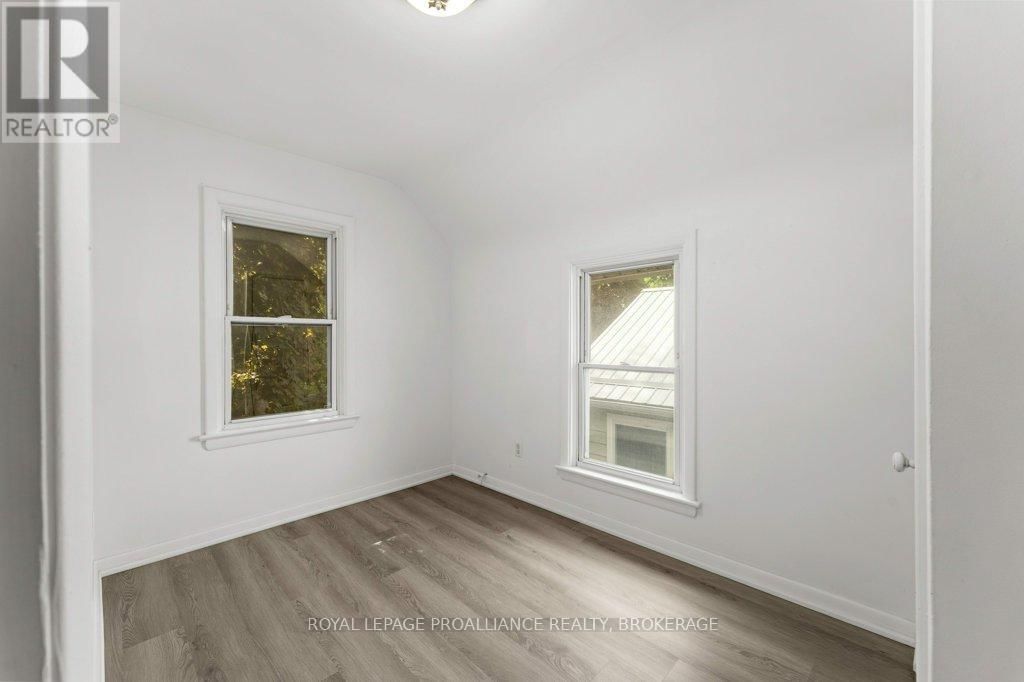 468-470 VICTORIA STREET Image 32
