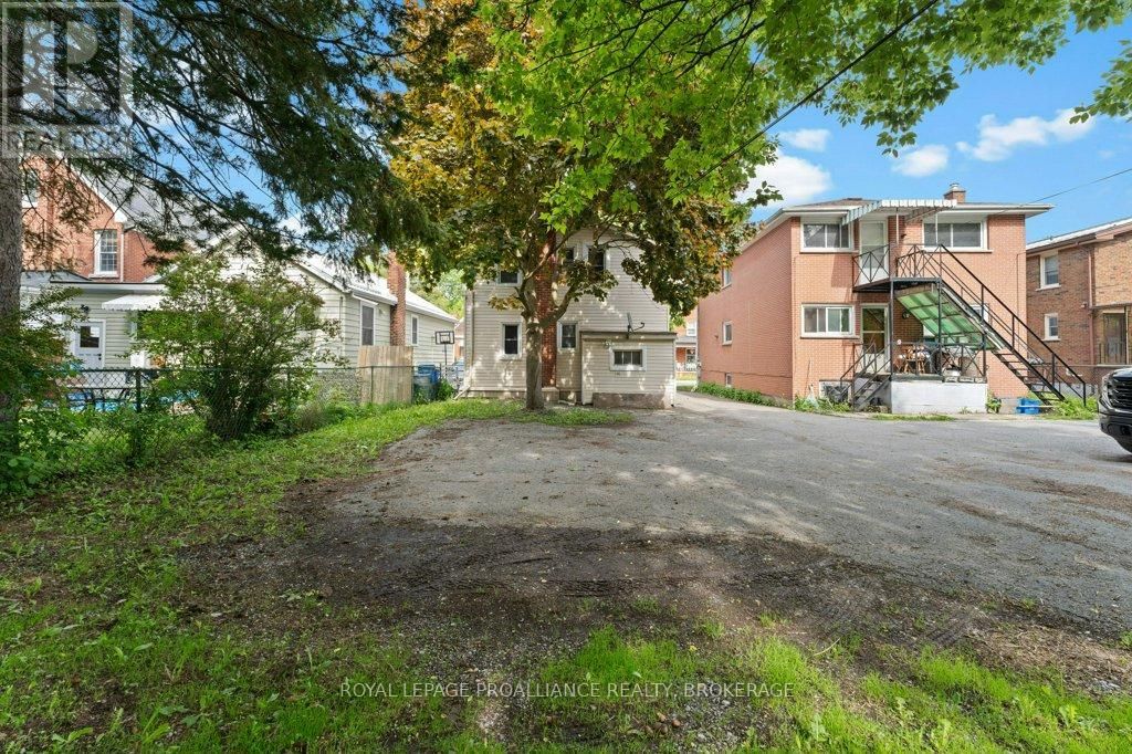 468-470 VICTORIA STREET Image 42