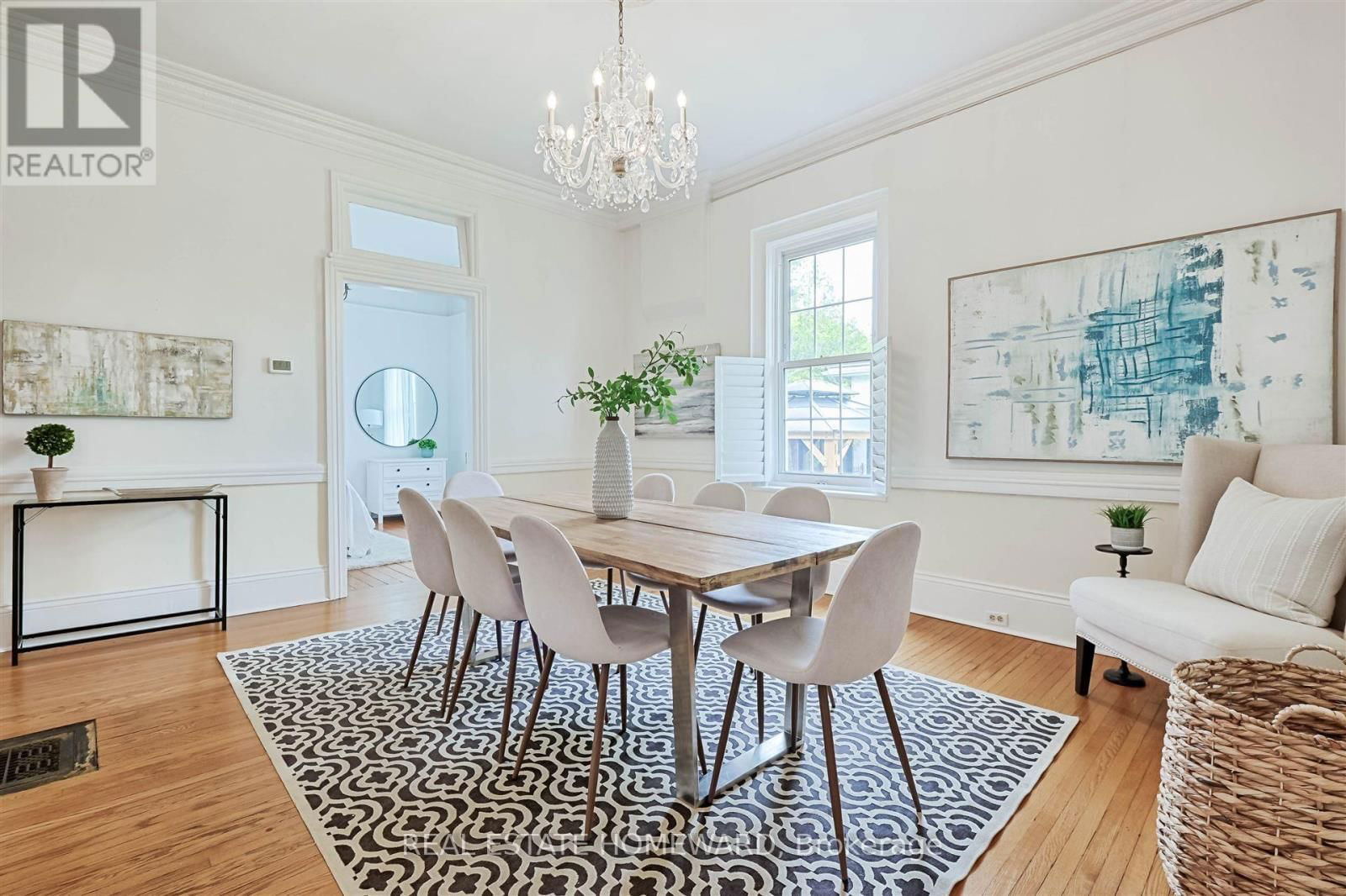 429 GEORGE STREET Image 11