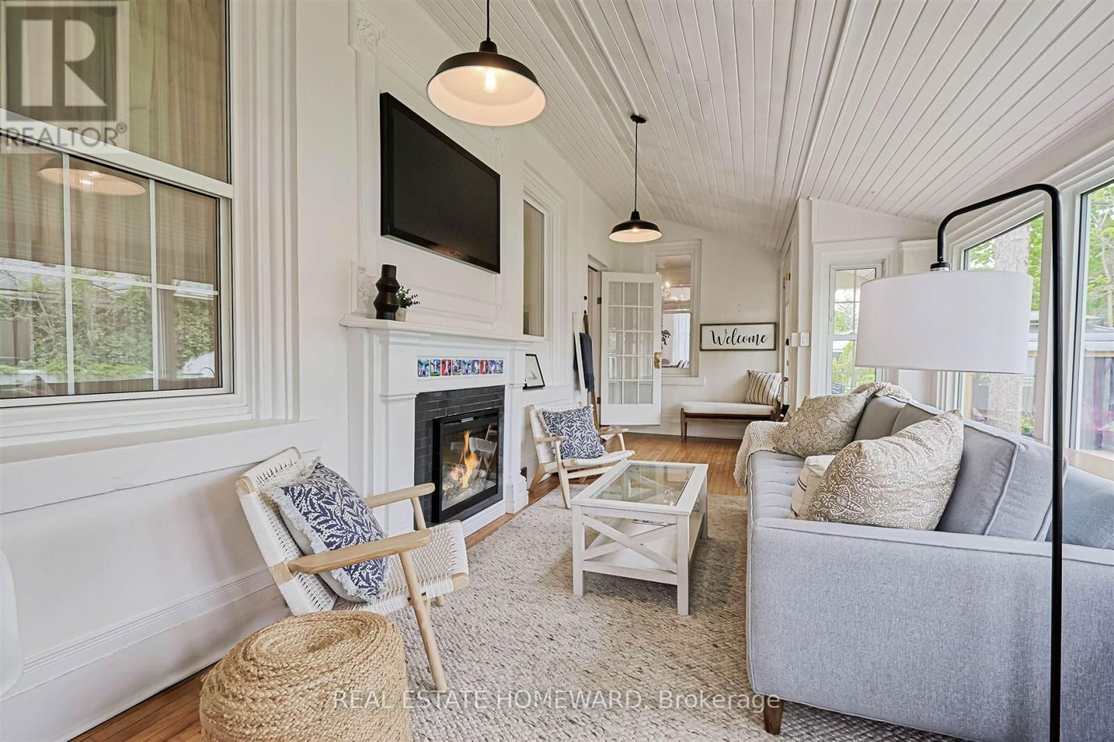 429 GEORGE STREET Image 19