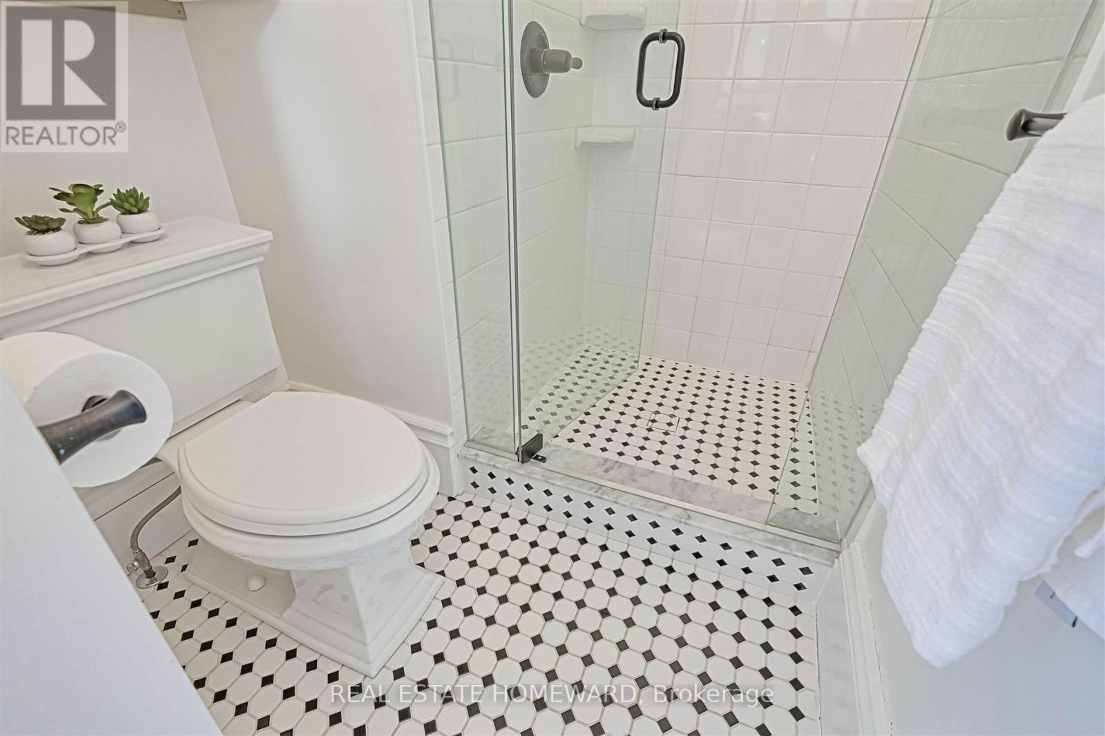 429 GEORGE STREET Image 22