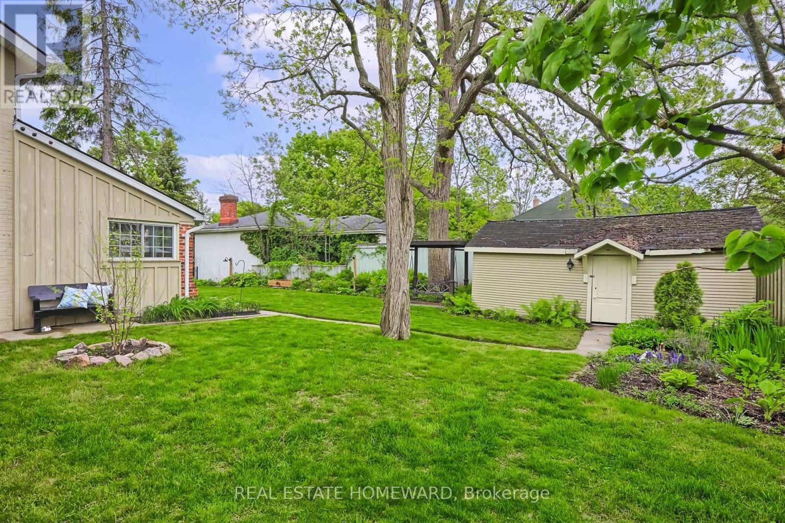 429 GEORGE STREET Image 38