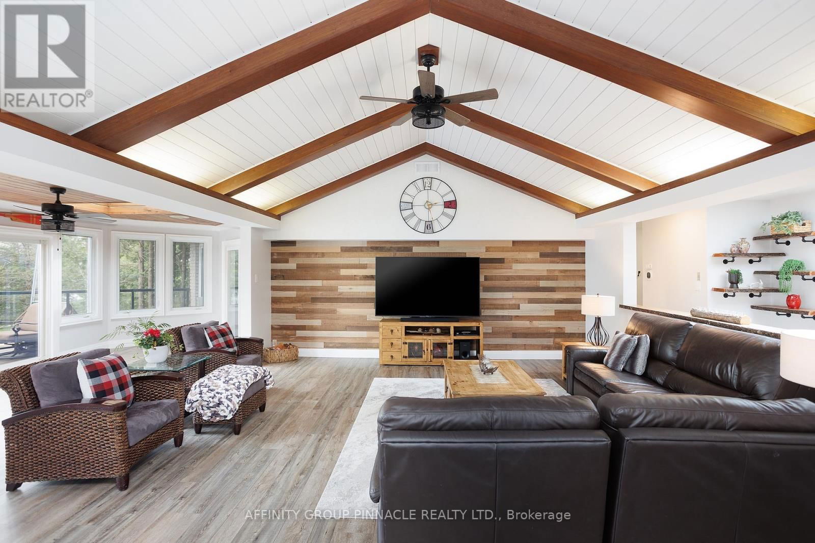 90 MCGREGOR DRIVE Image 21