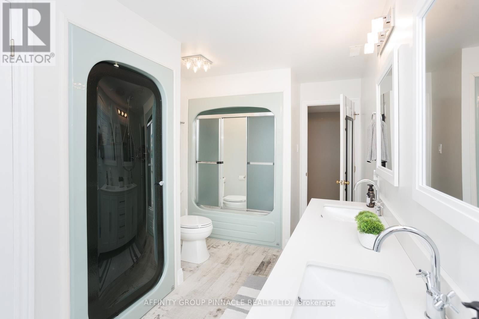 90 MCGREGOR DRIVE Image 39