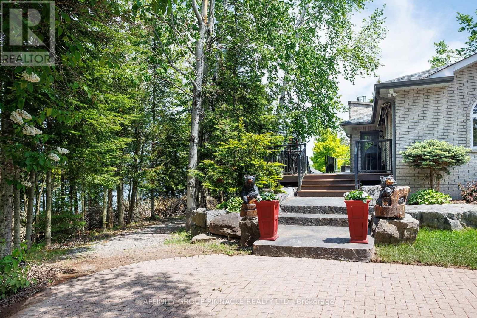 90 MCGREGOR DRIVE Image 46