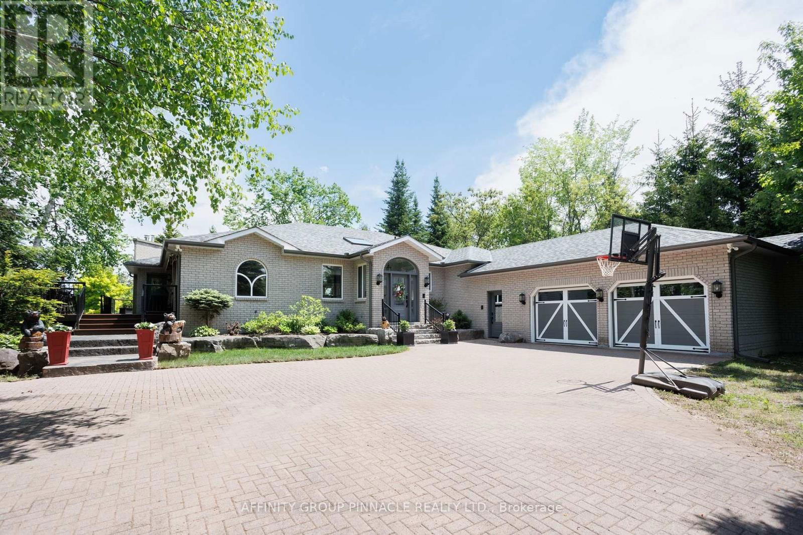 90 MCGREGOR DRIVE Image 9