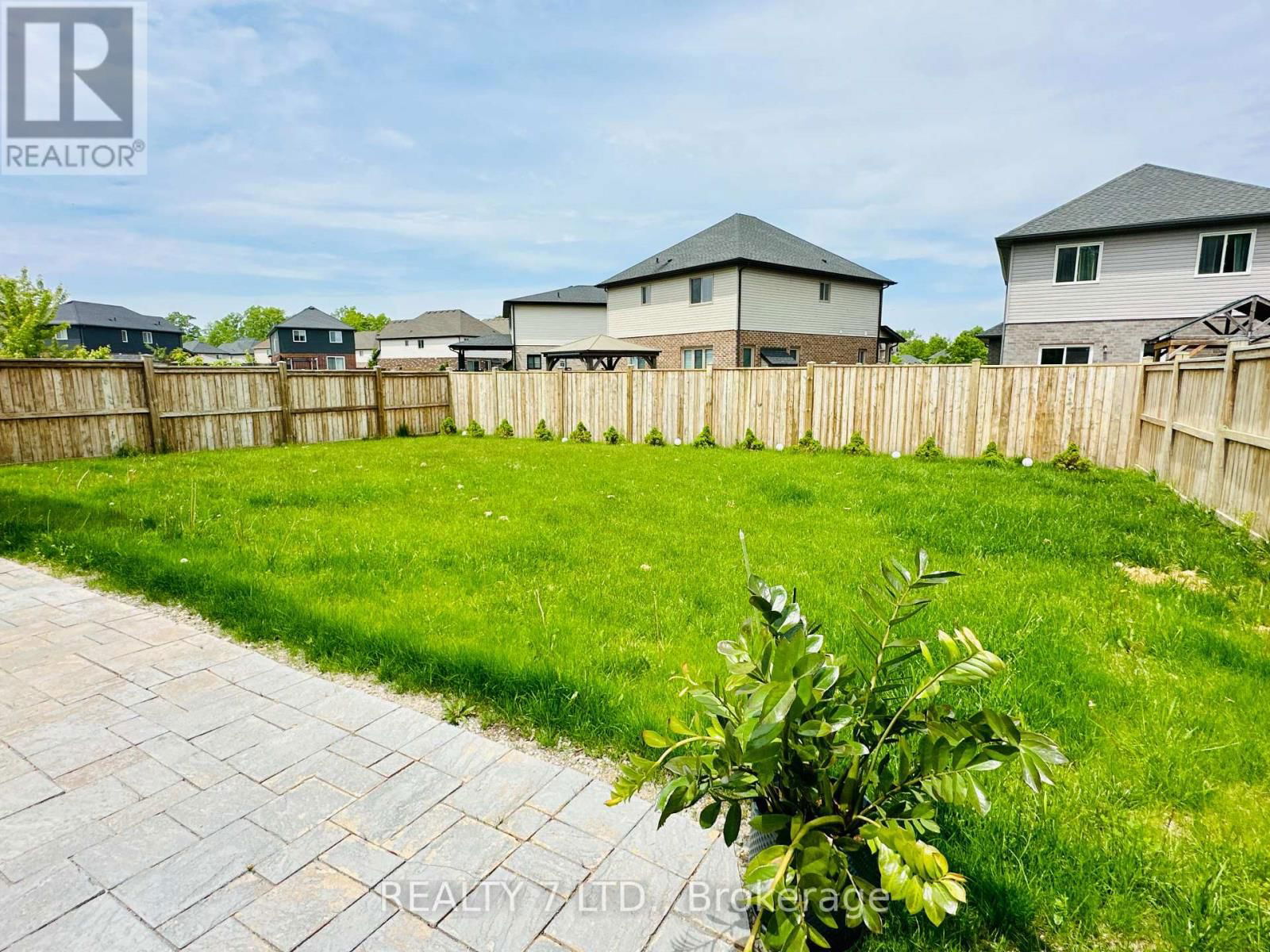 7753 OLDFIELD ROAD Image 33