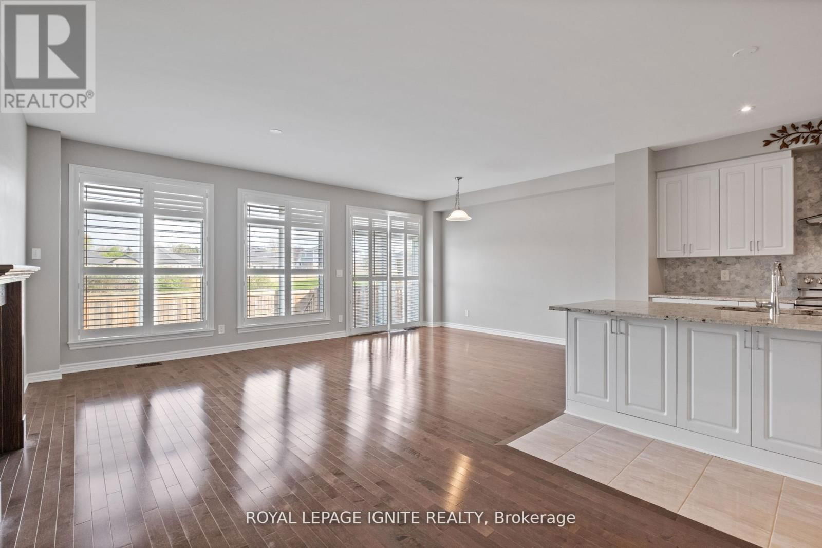 866 RIVERVIEW WAY Image 15