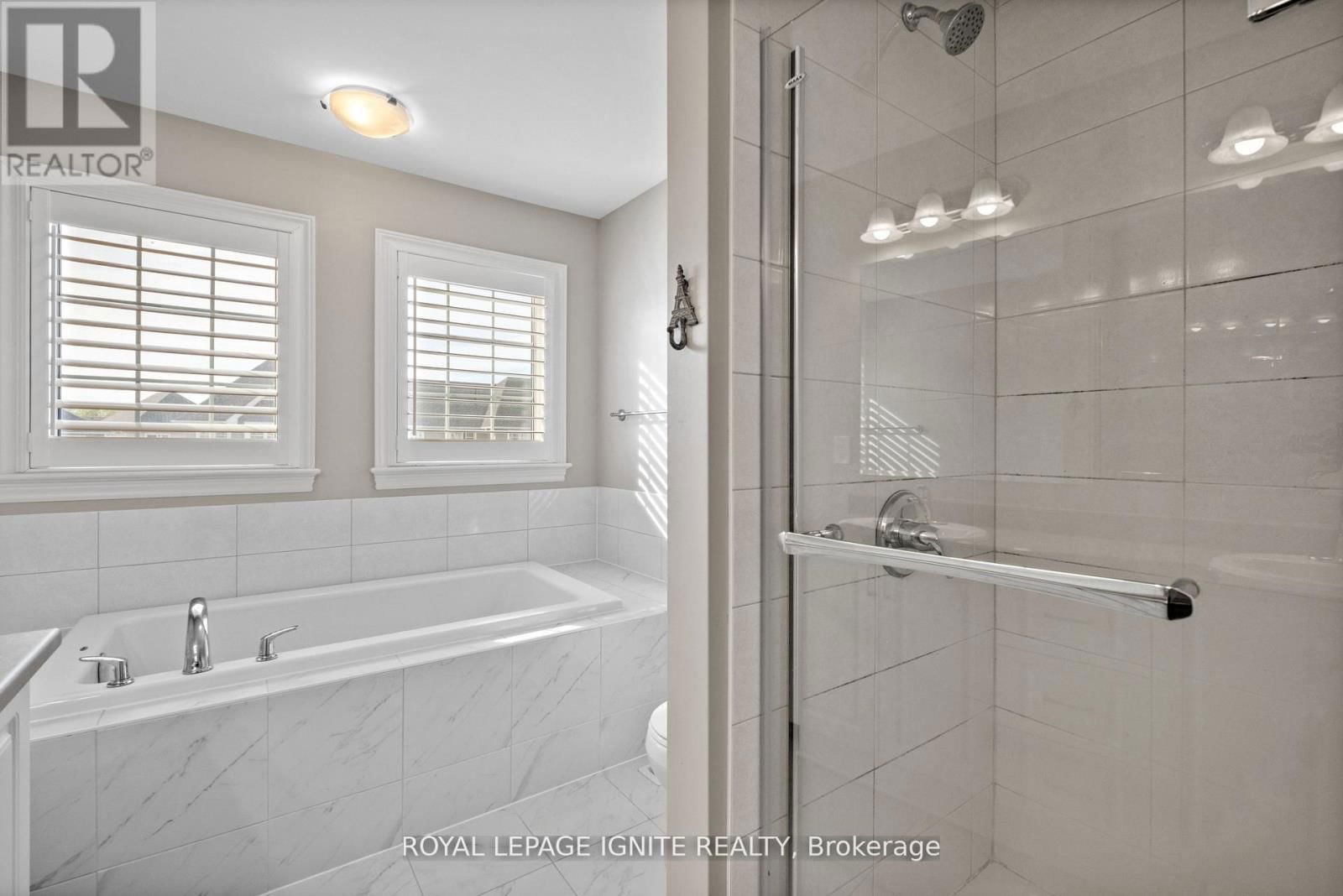 866 RIVERVIEW WAY Image 25
