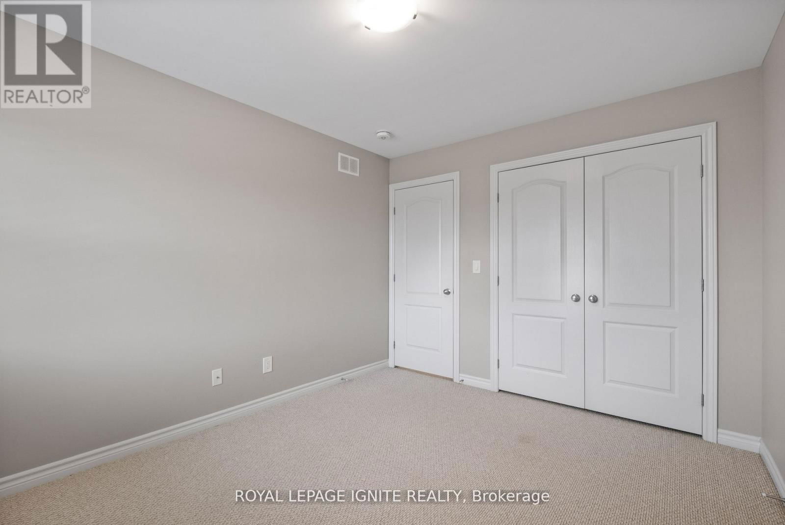 866 RIVERVIEW WAY Image 36