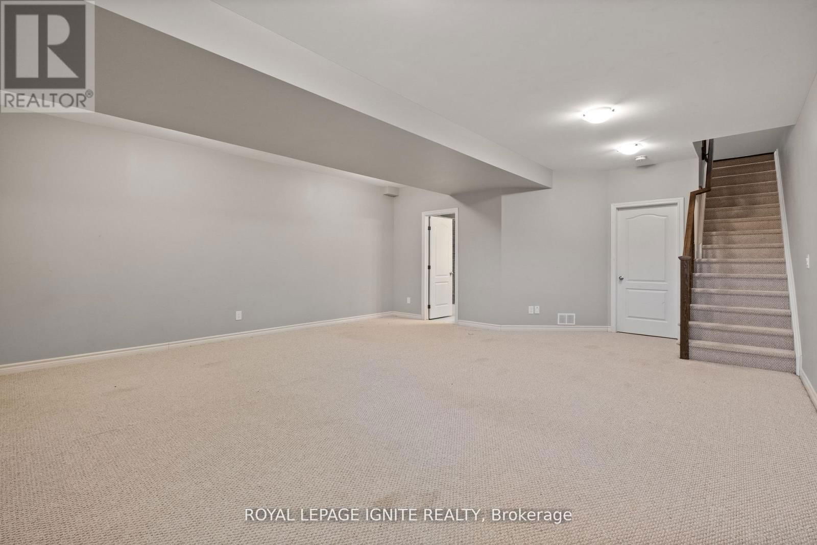 866 RIVERVIEW WAY Image 38