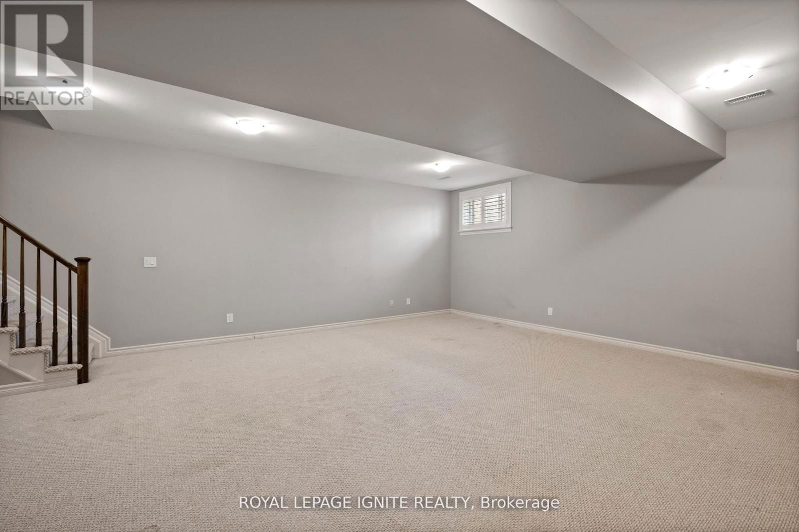 866 RIVERVIEW WAY Image 41