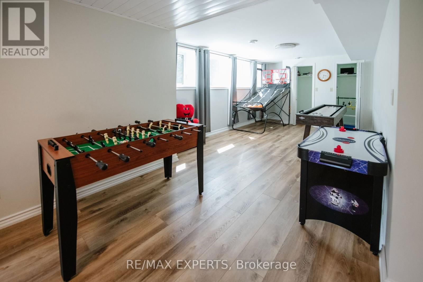 1216 MIRIAM DRIVE Image 11