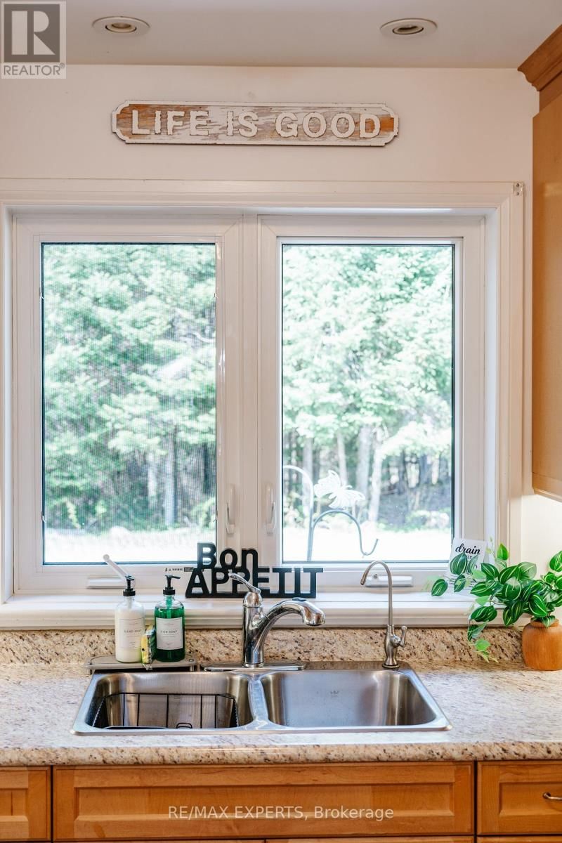 1216 MIRIAM DRIVE Image 32