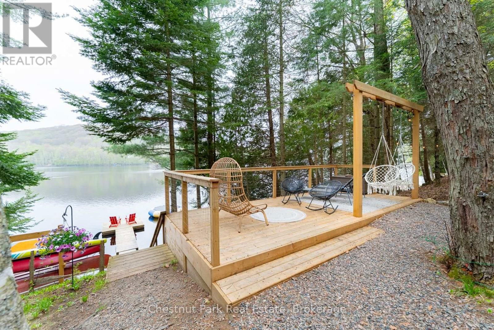 1499 KENNAWAY ROAD Image 32