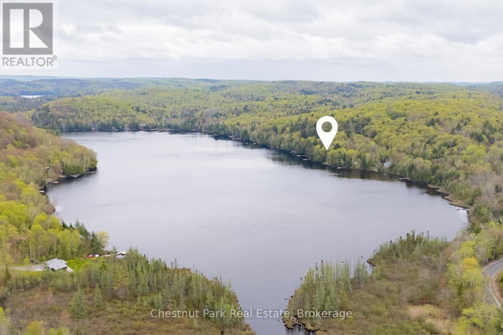 1499 KENNAWAY ROAD Image 39