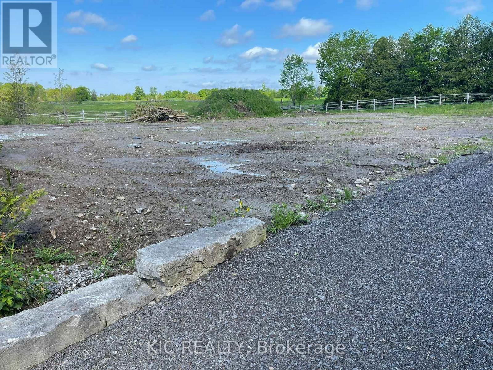 556 FIFTH LINE RD DUM ROAD Image 31