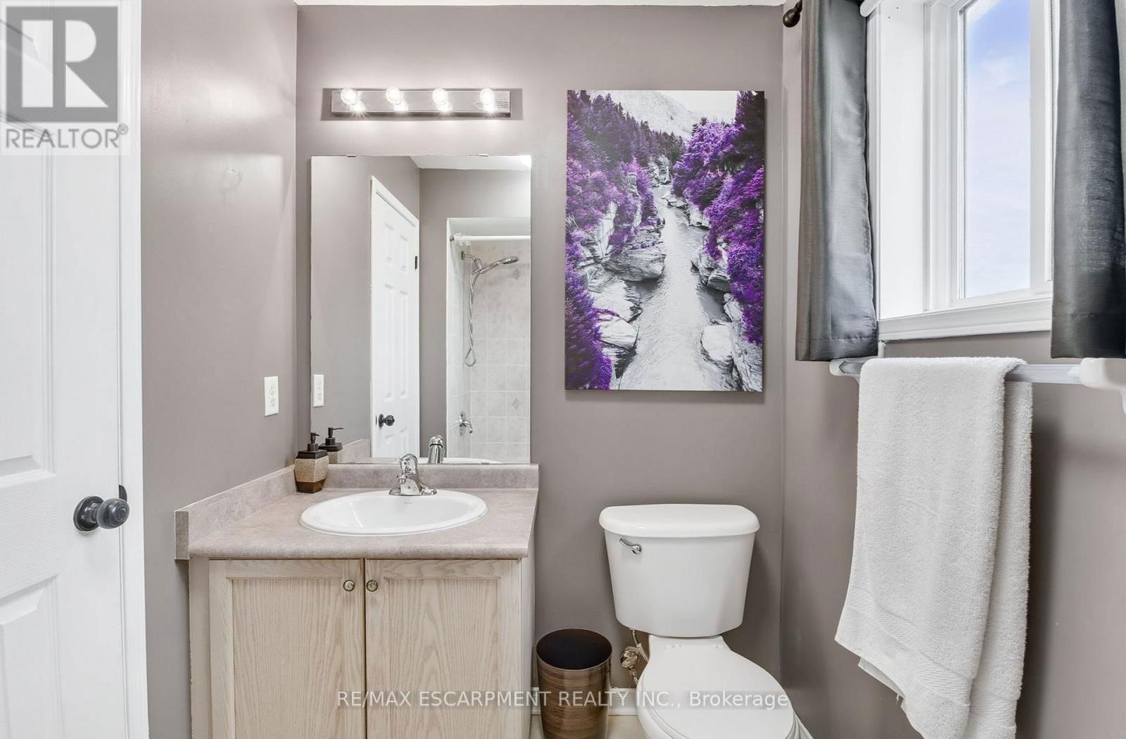 5 MAVIN STREET Image 35